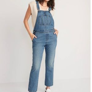 NWT Old Navy Slouchy Straight Non-Stretch Jean Overalls for Women size 6